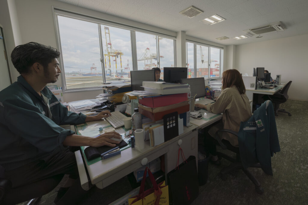 ICロジスティックセンター02