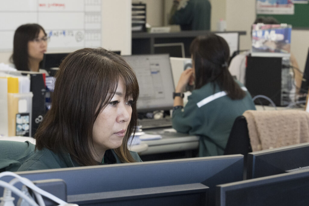コンテナ事業05